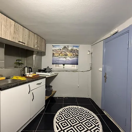 Apartment Cozy Yellow -1 Istanbul