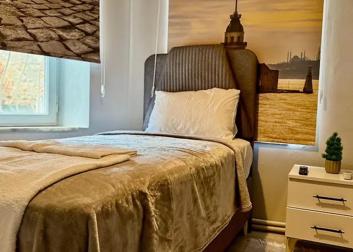 Cozy Yellow -1 Istanbul